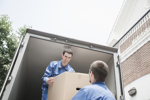 Local Balham removal van service for domestic and commercial moves